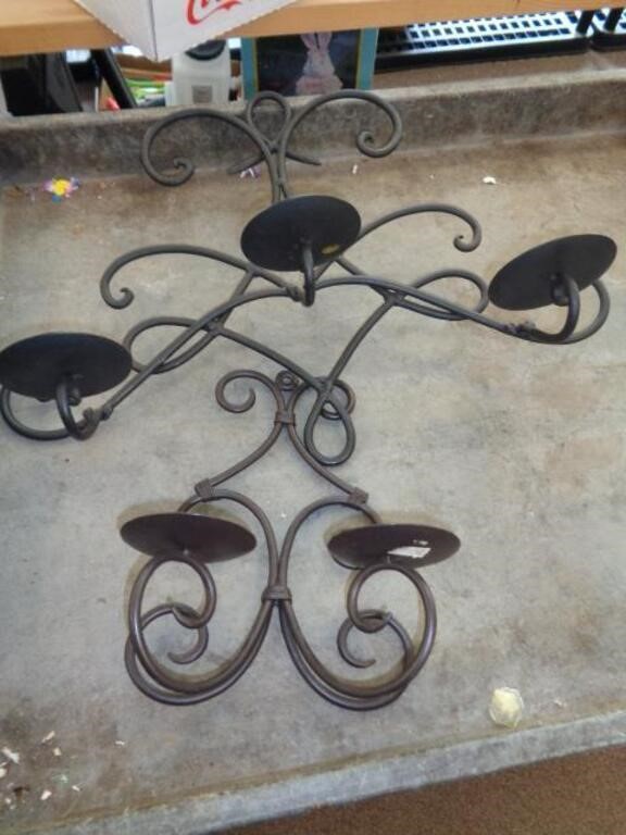 METAL CANDLE HOLDERS