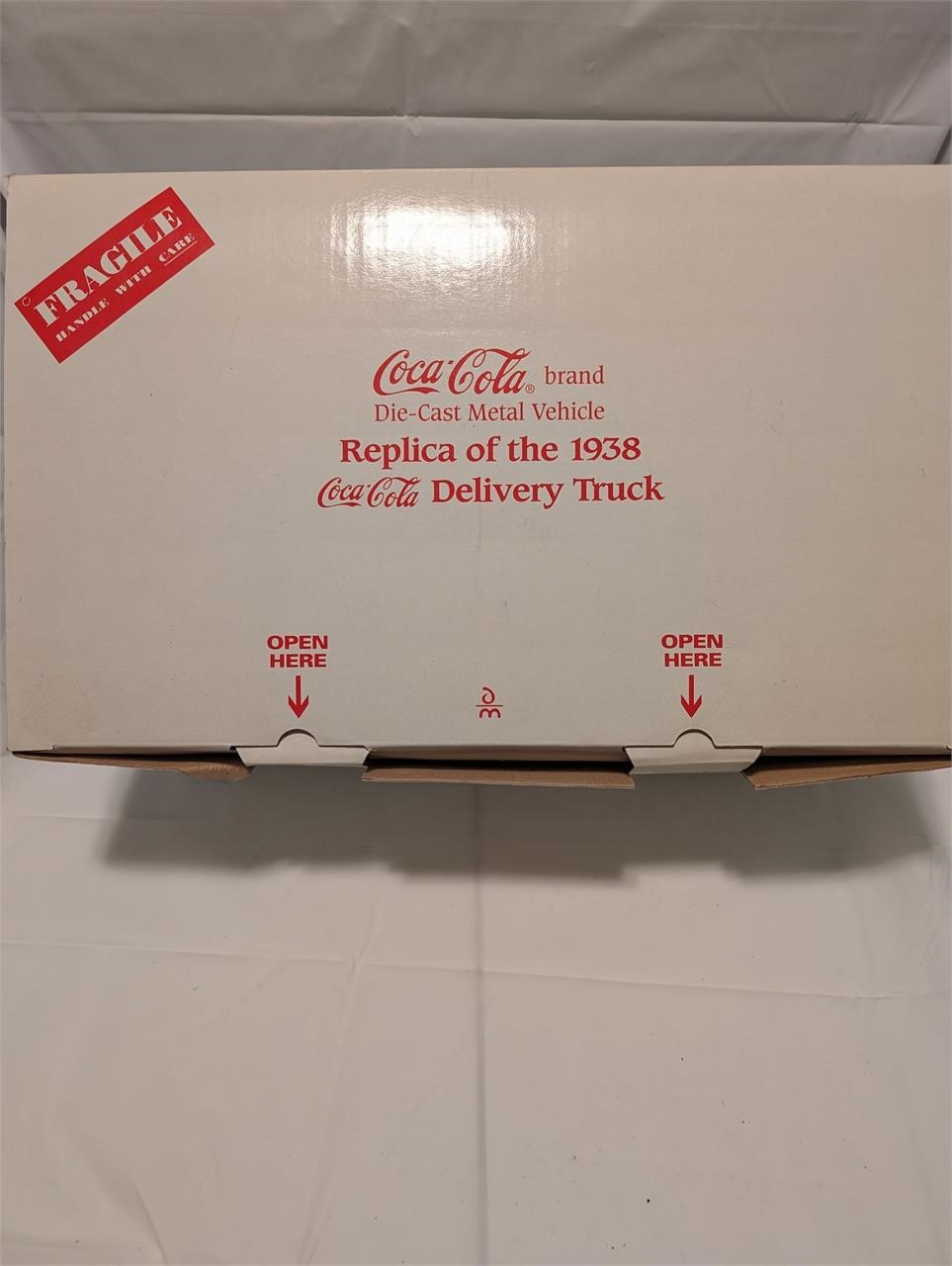 1996 Coke Die Cast Metal Delivery Truck