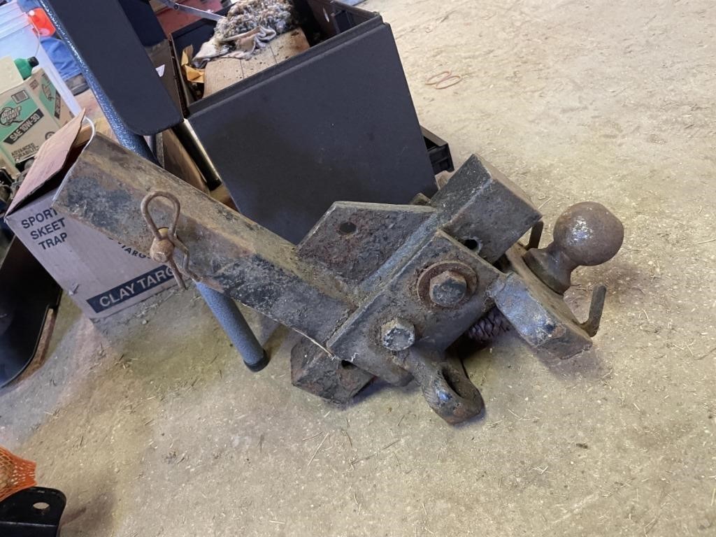 TRAILER ADJUSTABLE 2" HITCH