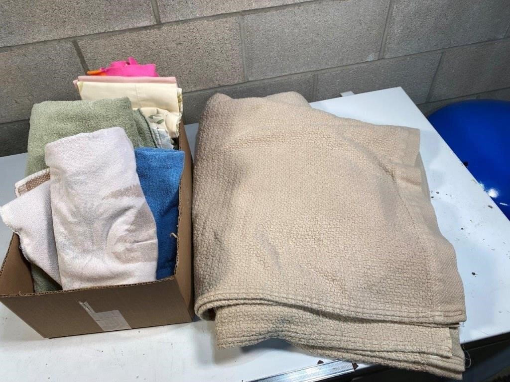 blanket, sheets & towels
