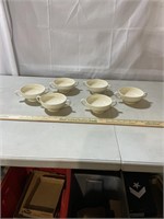 6 Wedgwood Etruria Ivory Bouillon Bowls