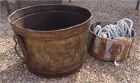 (2) metal tubs and wood work beads?