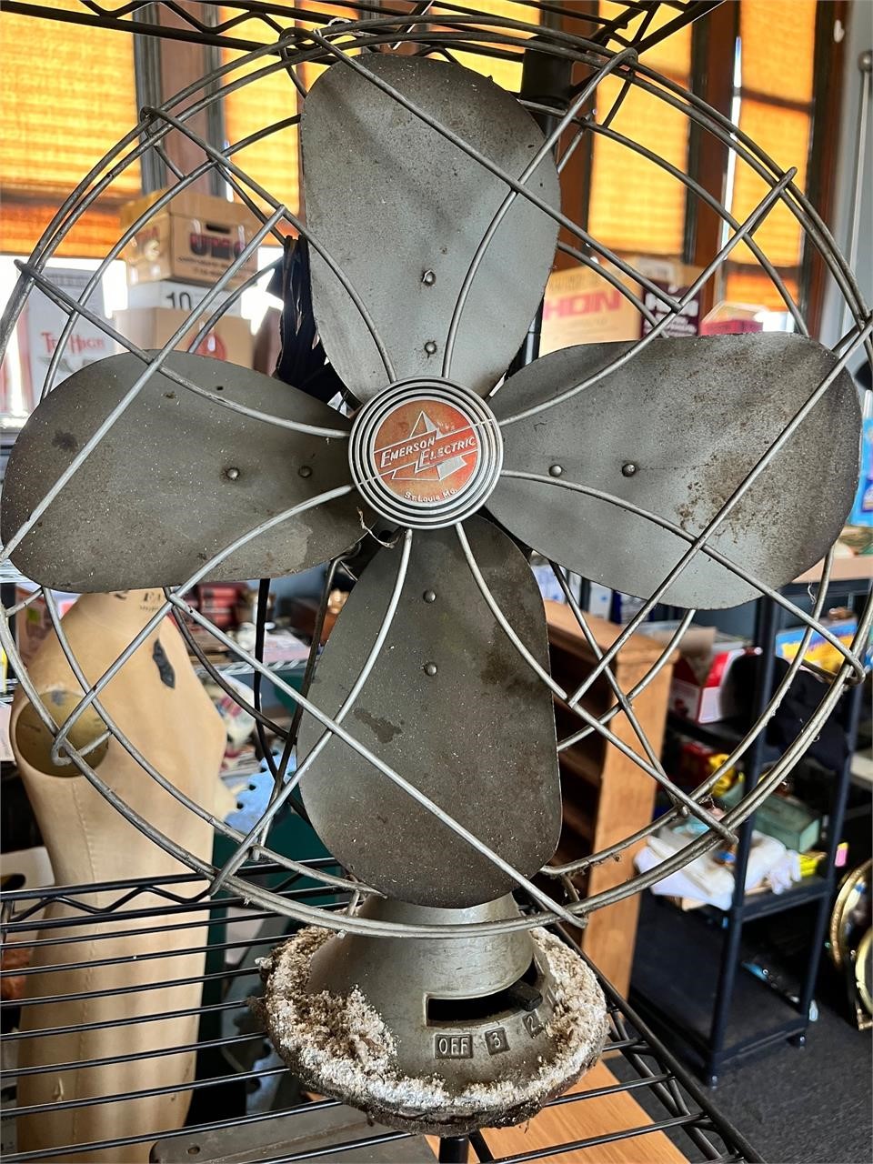 Vintage EMERSON electric fan