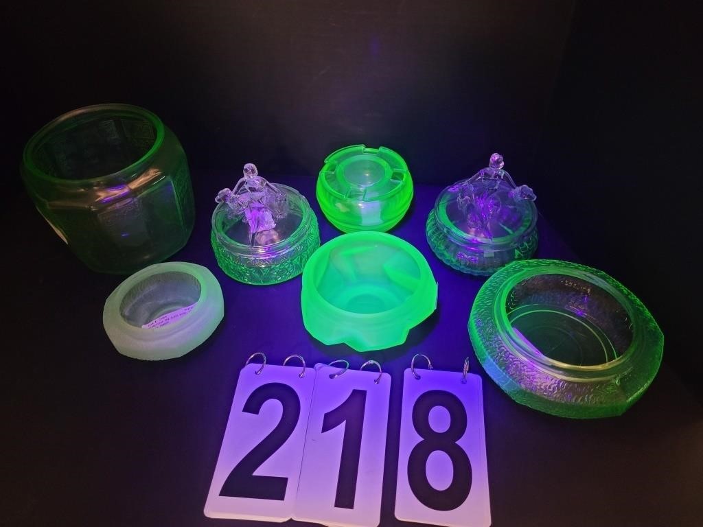 Various Uranium Candy Dishes (7 Pieces)