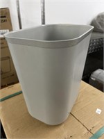 (6) New Rubbermaid 14Qt Fire Resistant Wastebasket