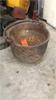 Smelting pot 14”W x 10” T