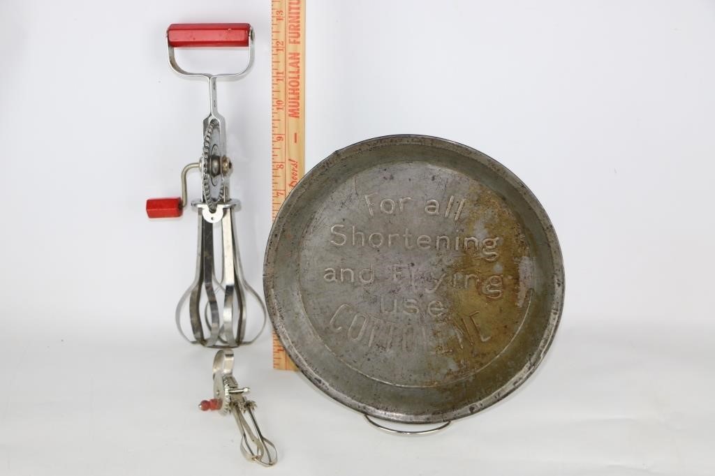 Vtg Advertising Pie Pan & 2 Hand Mixers