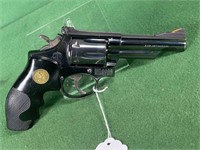 Smith & Wesson Model 19-2 Revolver, 357 Mag.