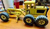 Tonka Road Grader Toy Truck
