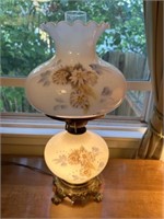 VINTAGE FLORAL LAMP