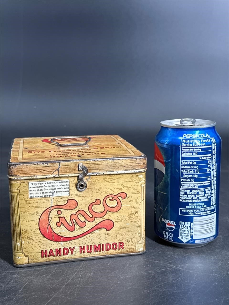 CINCO HANDY HUMIDOR TOBACCO TIN ~ LUNCH PAIL