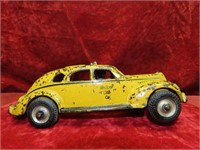 Antique Arcade Cast iron Yellow Cab Co Car