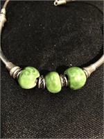 Choker with green beads and silver