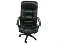 Black rolling leather office desk chair