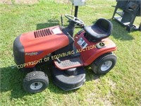 POULAN 17HP 42" LAWN TRACTOR