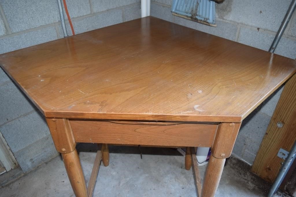 Solid Wood Corner Table