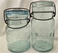 Lot of 2 vintage jars Daisy and Lightning