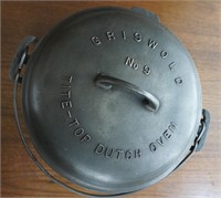 Griswold #9 Tite-Top Dutch Oven