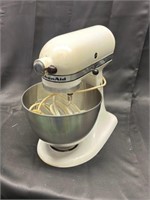 KitchenAid mixer with three beaters