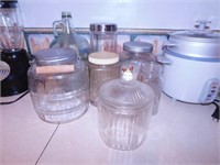 7 glass food storage jars