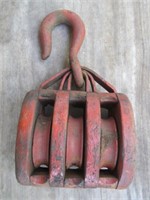 Vintage Wood Block Rope Pulley