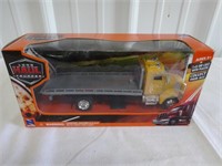 1/43 Scale Flatbed Hauling Truck