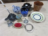 Small pottery collection, desk and jewelelry items