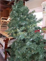 Artificial 4' Christmas tree