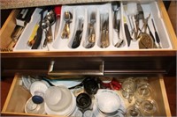 Contents of 2 Drawers incl Flatware