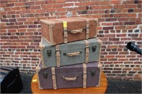 3pc Contemporary Suitcase Decor
