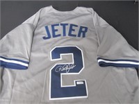 Derek Jeter Signed Jersey Heritage COA