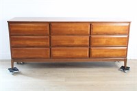 MID-CENTURY MODERN WALNUT 9 DRAWER DRESSER