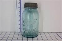 VINTAGE BALL BLUE MASON JAR