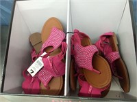 Case of Girls Sandals