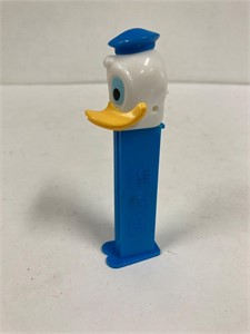 Donald Duck PEZ dispenser