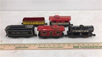 Vintage MAR toys tin train cars.  Made in Japan.