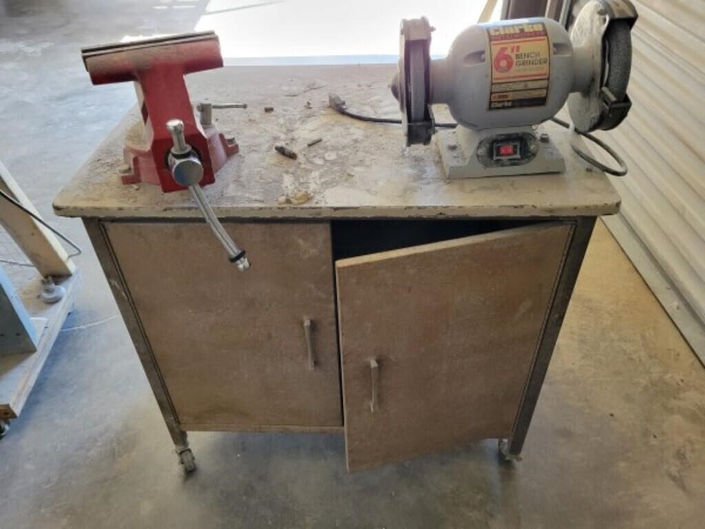 ROLLING TABLE W/MATCO TOOLS MV6 BANCH