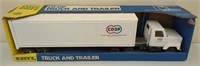 Ertl Coop/Farmland 18 Wheeler NIB 1/25