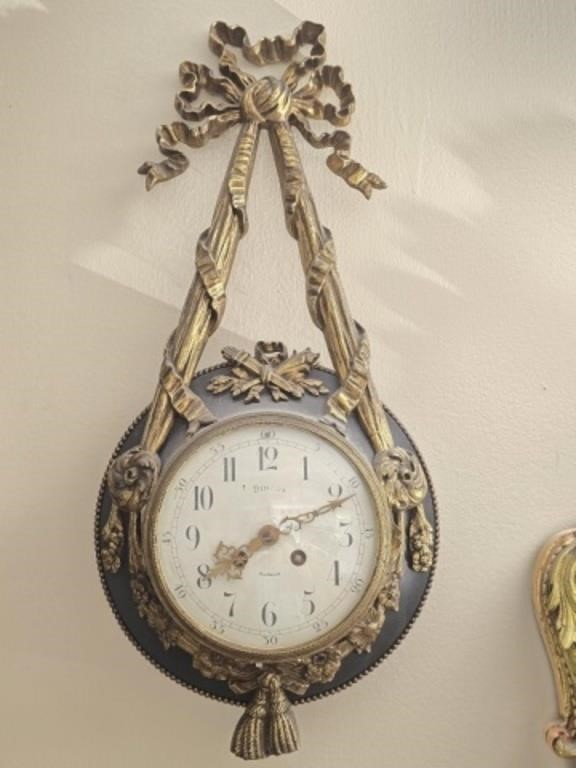 Antique Dihars Bordeaux Wall Clock