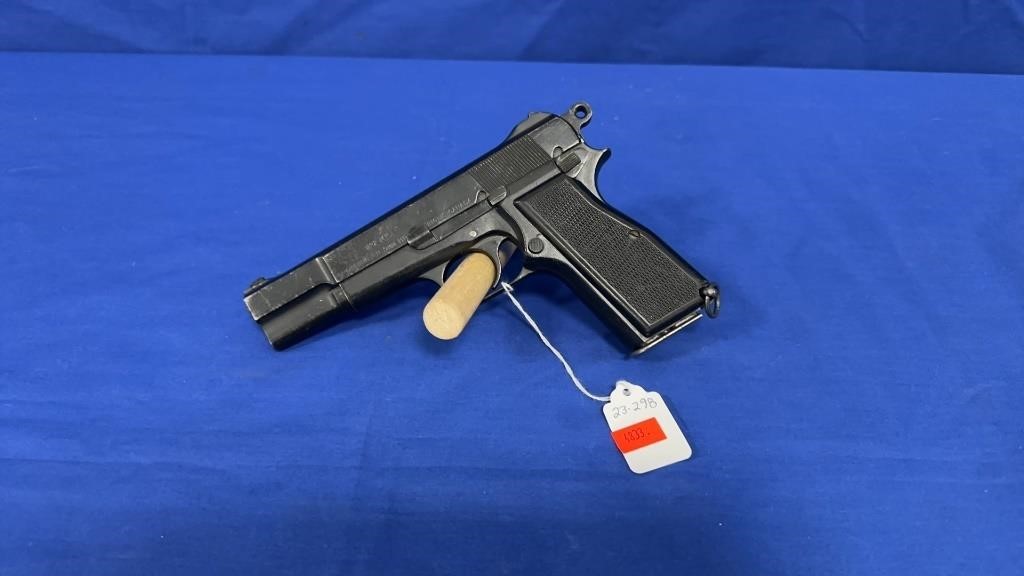 Inglis No. 2 MK1 Pistol