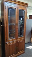 Ethan Allen lighted display cabinet with