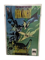 DC Batman Legends of the Dark Knight #31 1992