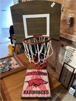 Razorback Wall Art & Wall Basketball Goal