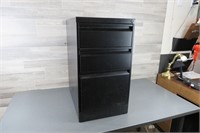 3 DRAWER FILING CABINET 27.5"H X 15"W X 22.5"D