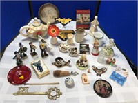 Teapot, Vase, Figurines, Display pieces & more