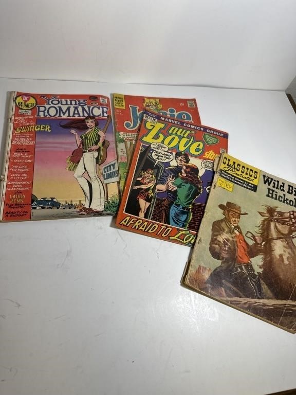 Vintage lot of old comic books Young romance