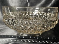 Indiana Glass Diamong Point Large Serving Bowl