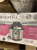 INSTANT POT, IN OPEN BOX, UNTESTED,