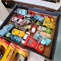 PLAY WORN CARS