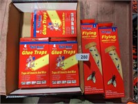 (3) Glue Traps & Fly Traps